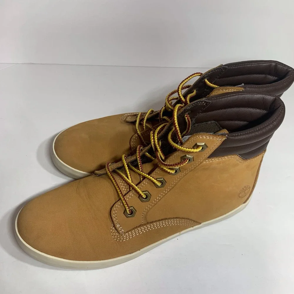 EUC Timberland Ortholite Boots Size 6.5‎